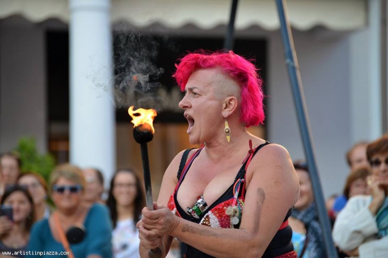 Artisti in Piazza: Wanda Circus Wanda Circus